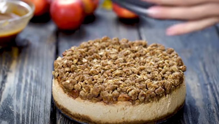 Caramelised Apple Cheesecake