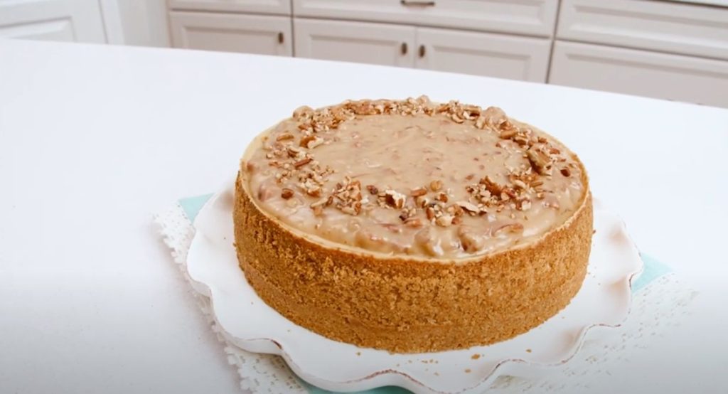 Preparation and Baking of Pecan Praline Cheesecake