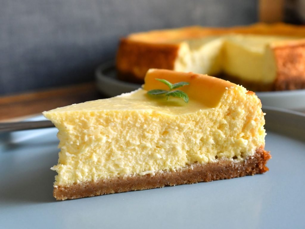 How Do I Make Homemade Cheesecake?