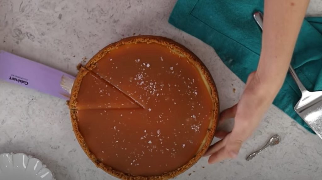 recipe for salted caramel cheesecake