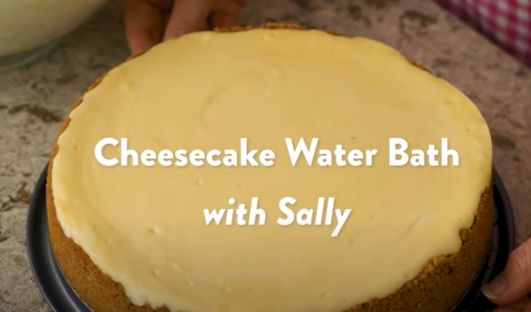 How to bake a cheesecake in a water bath