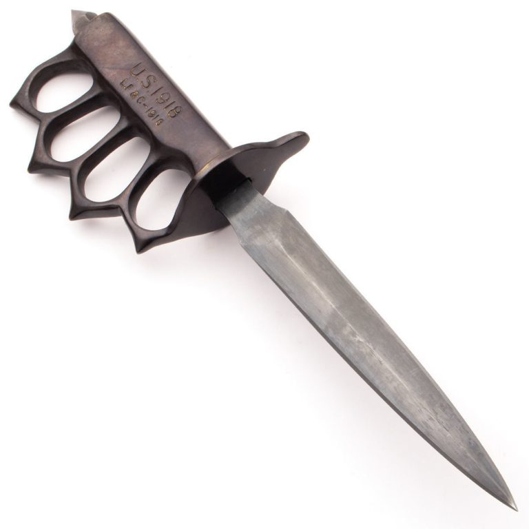 Brass Knuckles And Knife